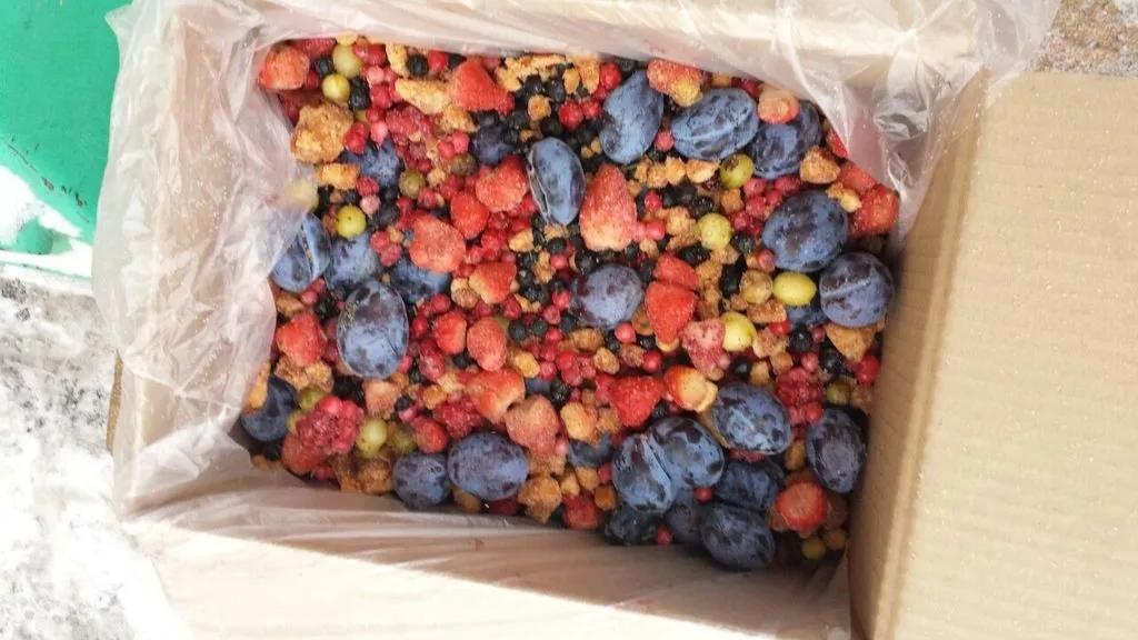 Фотография продукта Свежемороженые ягоды грибы овощи 